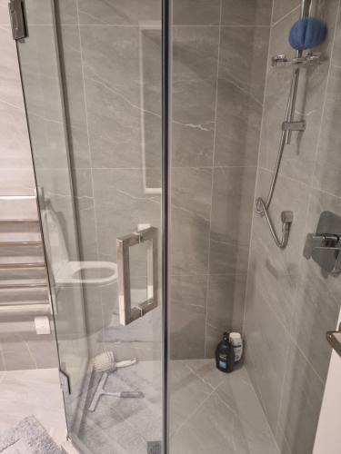 Auckland House | Room in Auckland