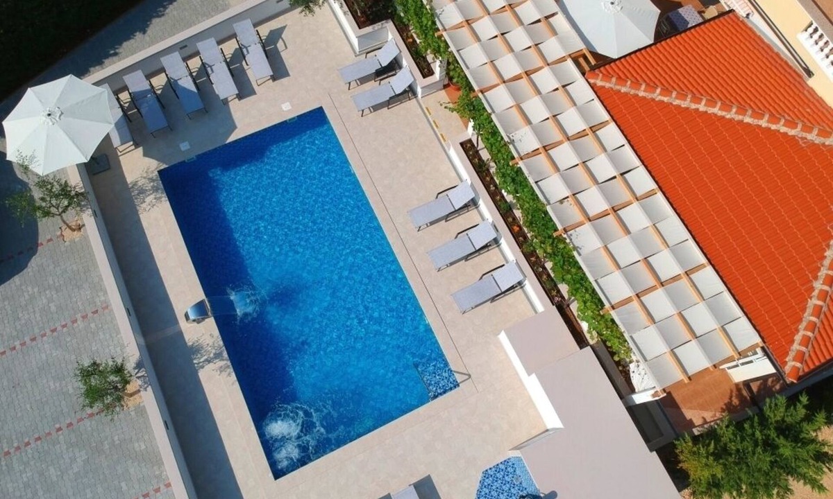 Zrce Bed & Breakfast | Room in Novalja with Seaview, Balcony, Air condition, WIFI (3764-6)