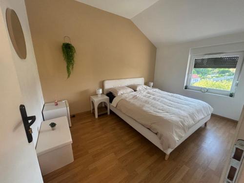 Le Quesnoy House | Room New Zealand