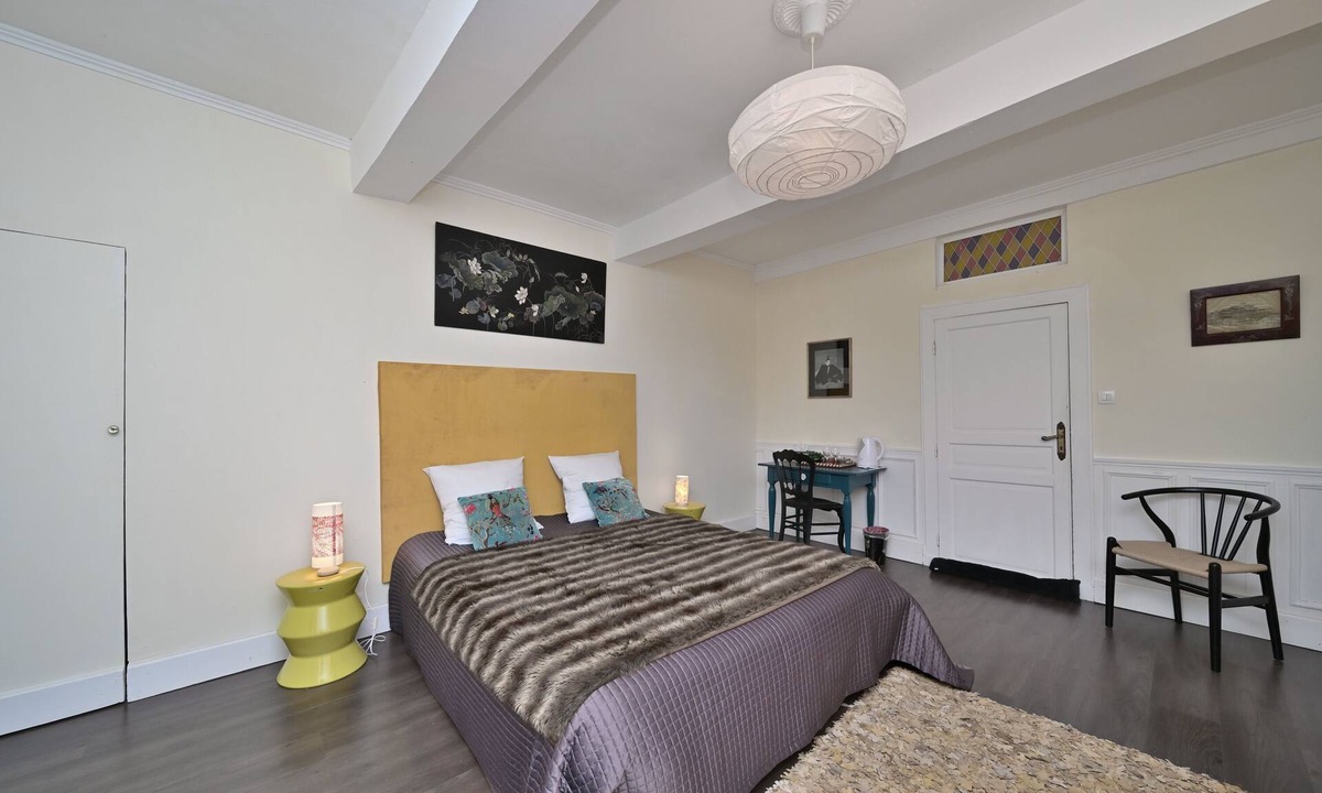 Pech-Luna House | Room 'Okuni' with Shared Pool, Shared Terrace and Wi-Fi