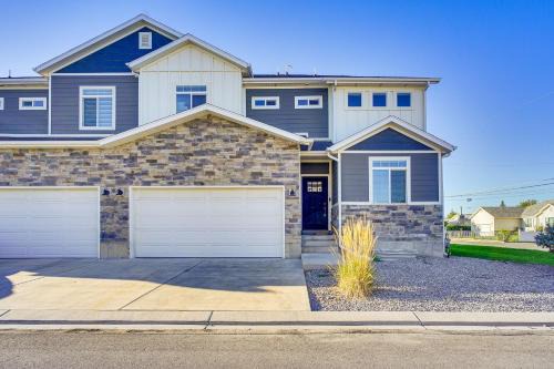 Millcreek House | Room to Work and Relax! SLC Townhome with Office, Yard