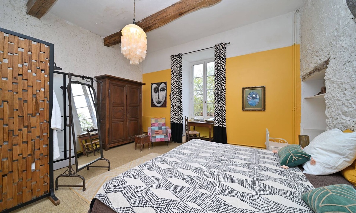 Pech-Luna House | Room 'Ufri' with Shared Pool, Shared Terrace and Wi-Fi