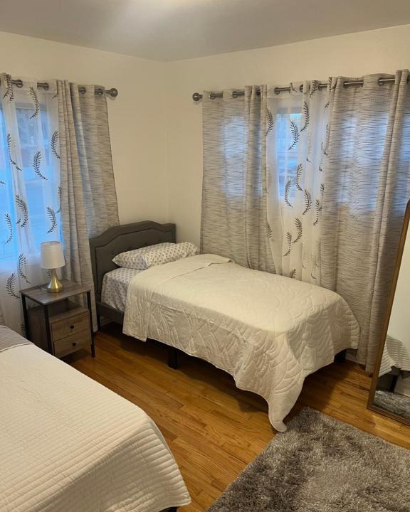Mount Wilson House | Room1