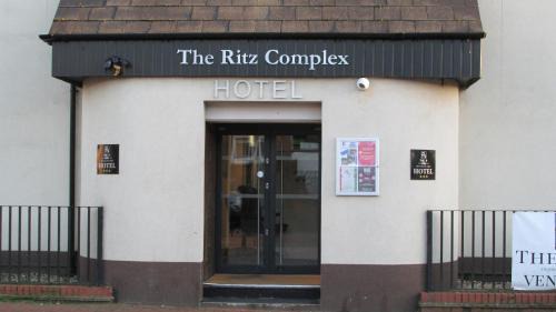 Desborough Hotel | Rooms at The Kettering Ritz Complex