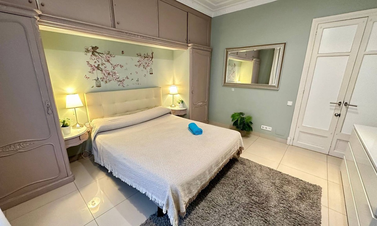 Sant Antoni Apartment | Rooms Gran Via