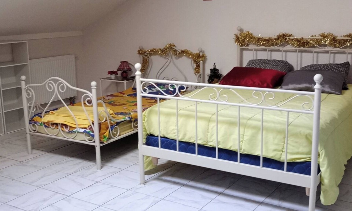 Moyemont Bed & Breakfast | Rooms in the countryside 45mn from Lake Gérardmer 1h from the Alsatian Christmas Markets
