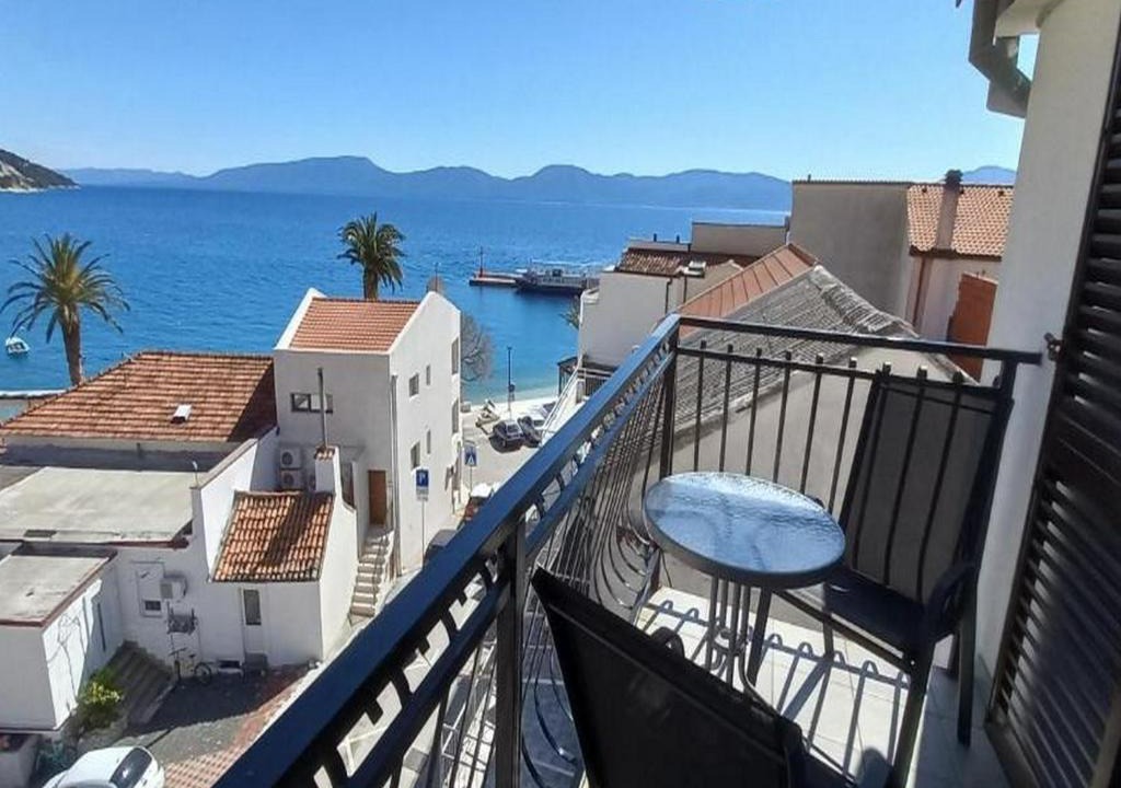 Gradac House | Rooms Providenca