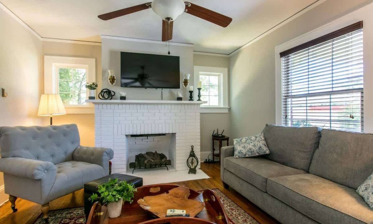 Druid Hills House | Roomy 5BR w/Backyard | Close 2 Downtown | Free Tix