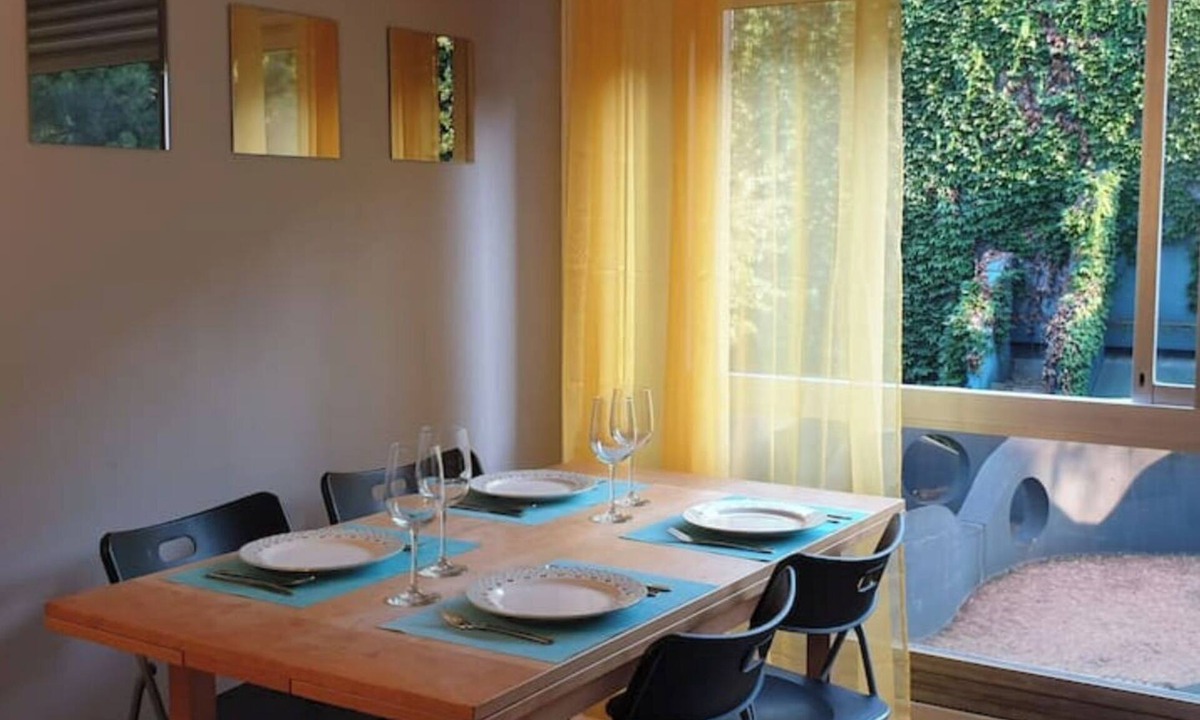 Flandres Apartment | Roomy ,calm and comfy :) in my parisian Paris !
