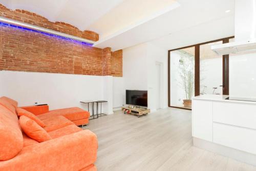 Poblenou Apartment | Roós, design loft near the sea.