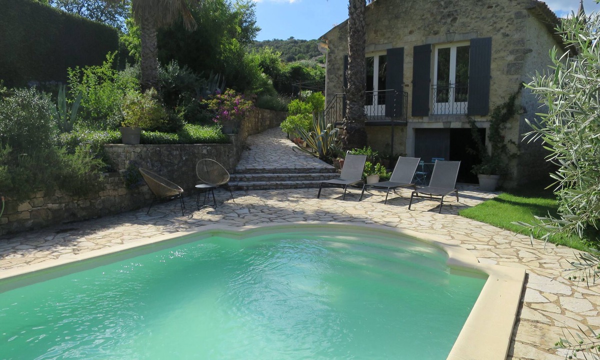 La Roque-sur-Ceze House | Roqueròl House