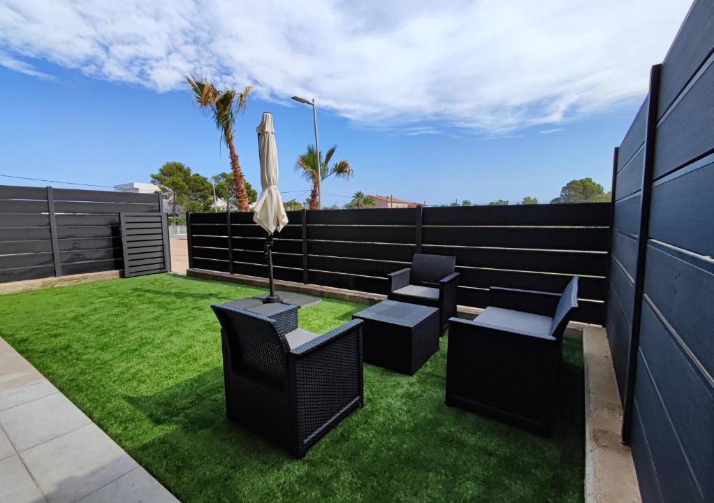 Roques Daurades Apartment | ROQUES DAURADES III - JARDIN PRIVADO