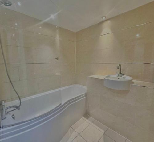 Bradford Apartment | Rose apartment