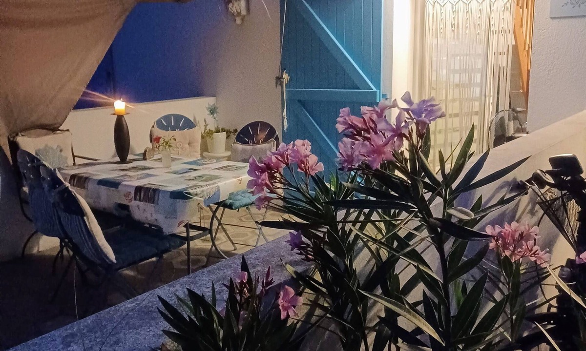 Saint-Hilaire-de-Riez House | Rose Cottage Vendee
