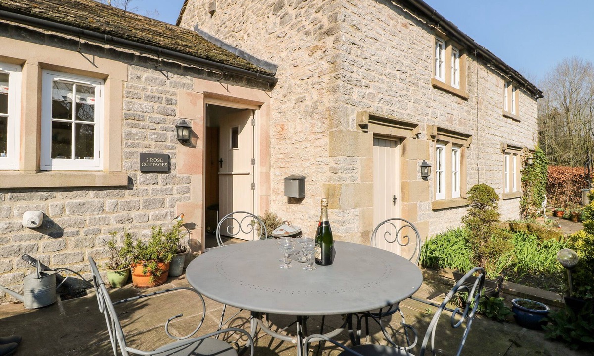 Bakewell Cottage | Rose Cottage