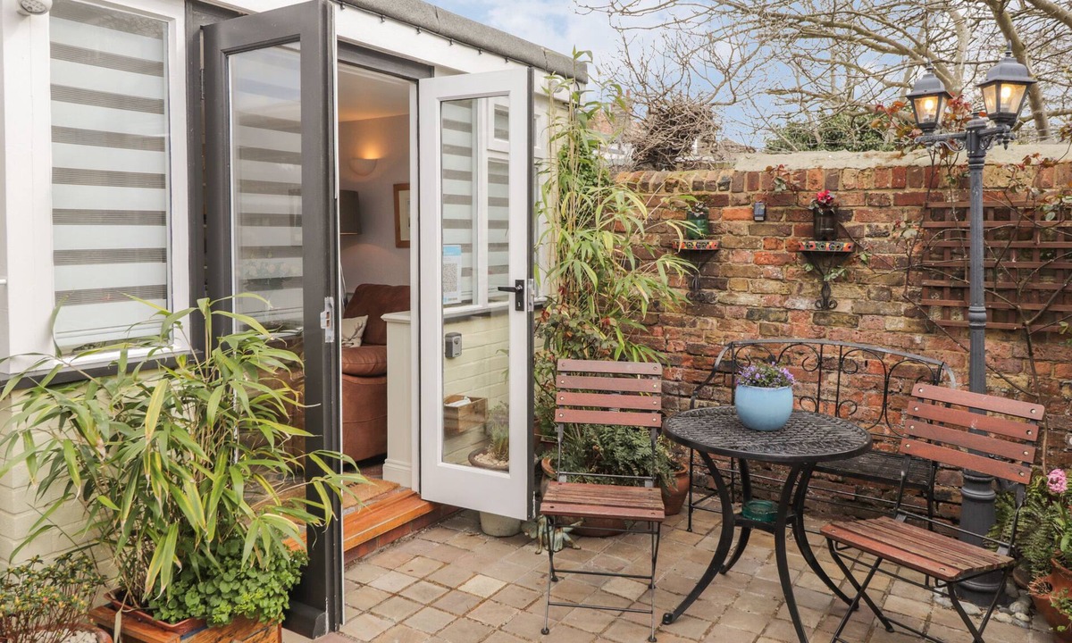 Deal Cottage | Rose Cottage