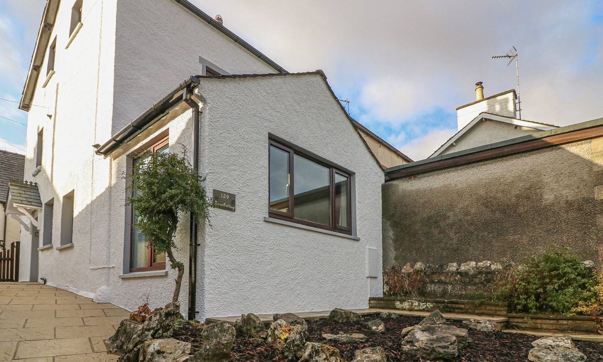 Cark Cottage | Rose Cottage