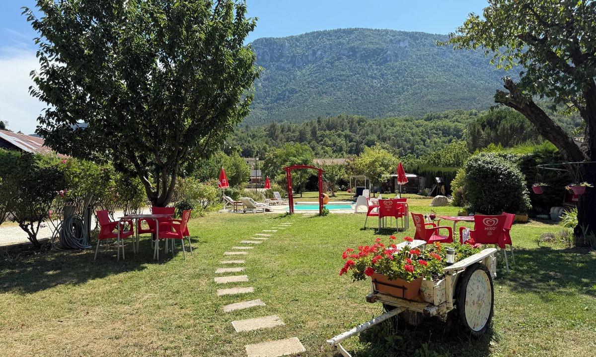 Belvianes-et-Cavirac Hotel | Rose des Pyrénées