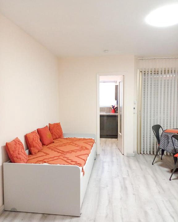 Cros-de-Cagnes Apartment | Rose Garden