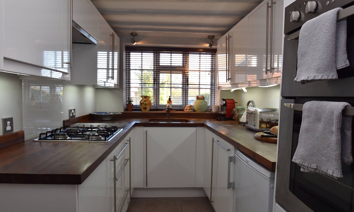 Hastings Cottage | Rose Mullion Cottage