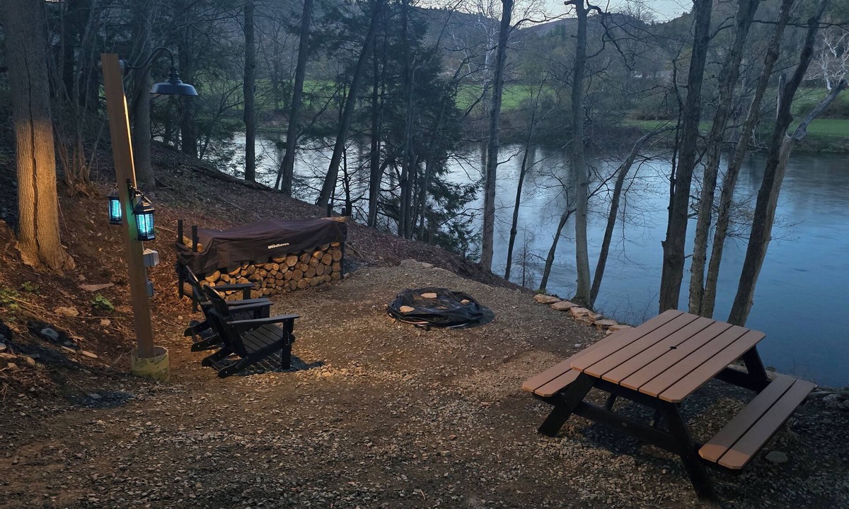 Fishs Eddy Cabin | Rose's River Retreat@Monument Pool w/2000' of Private Access on the West Branch