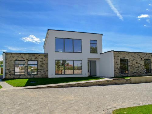 Freshwater House | Rosedene