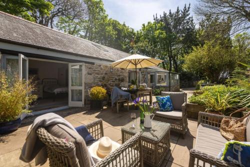 Saint Erth Praze House | Rosehendra