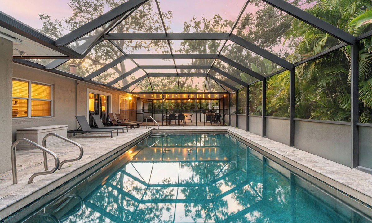 South Sarasota House | Roselawn St | Private Pool, Covered Patio + Fire Pit!