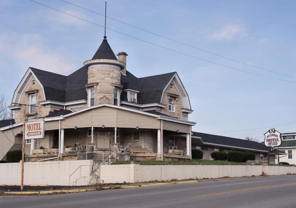 Bedford Hotel | Rosemount Motel