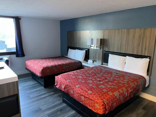 Roseville Hotel | Roseville Inn