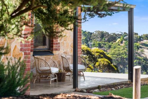 Crafers West House | Rossini's Cottage - Hills Escape