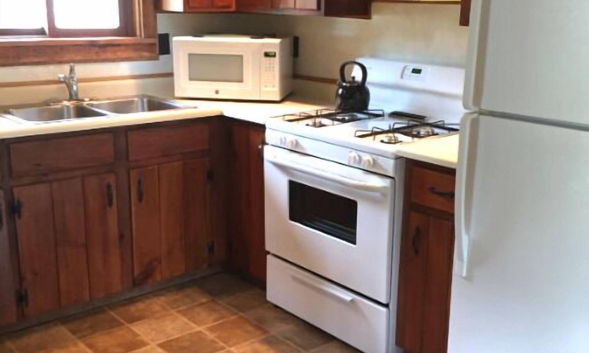 Sabinsville Cabin | Rough Cut Lodge - Hickory Cabin