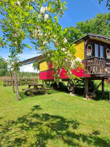 Sigalens House | Roulotte Belle des Prés