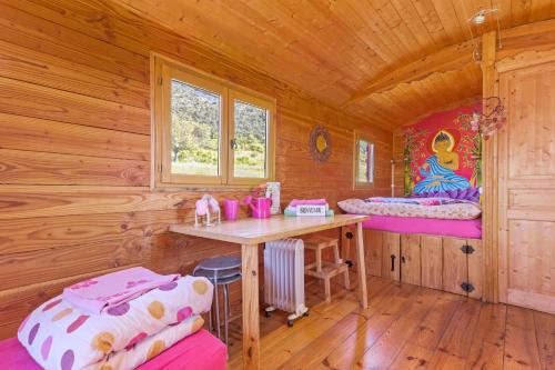 Bargeme Apartment | Roulotte Ferme Saint-Pierre