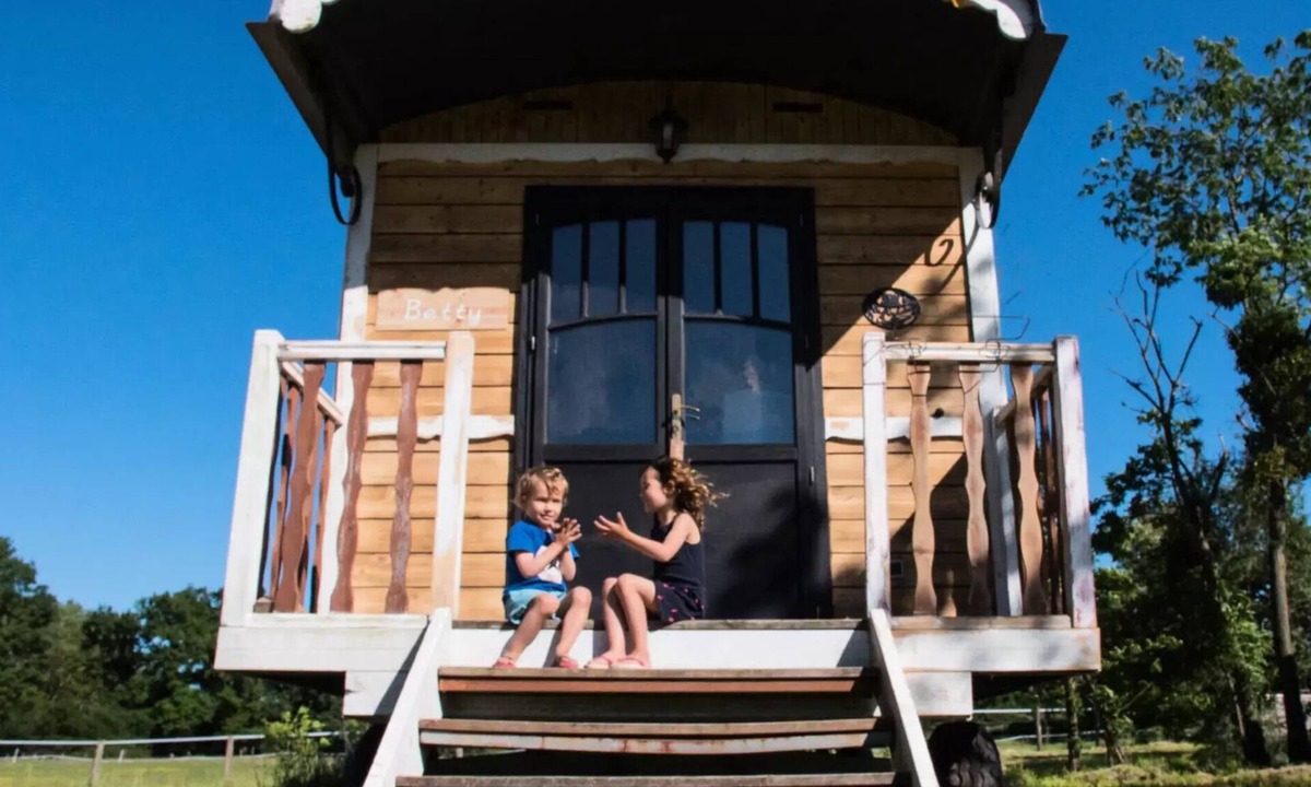 Molinet Cabin | Roulotte-gîte 5 persons