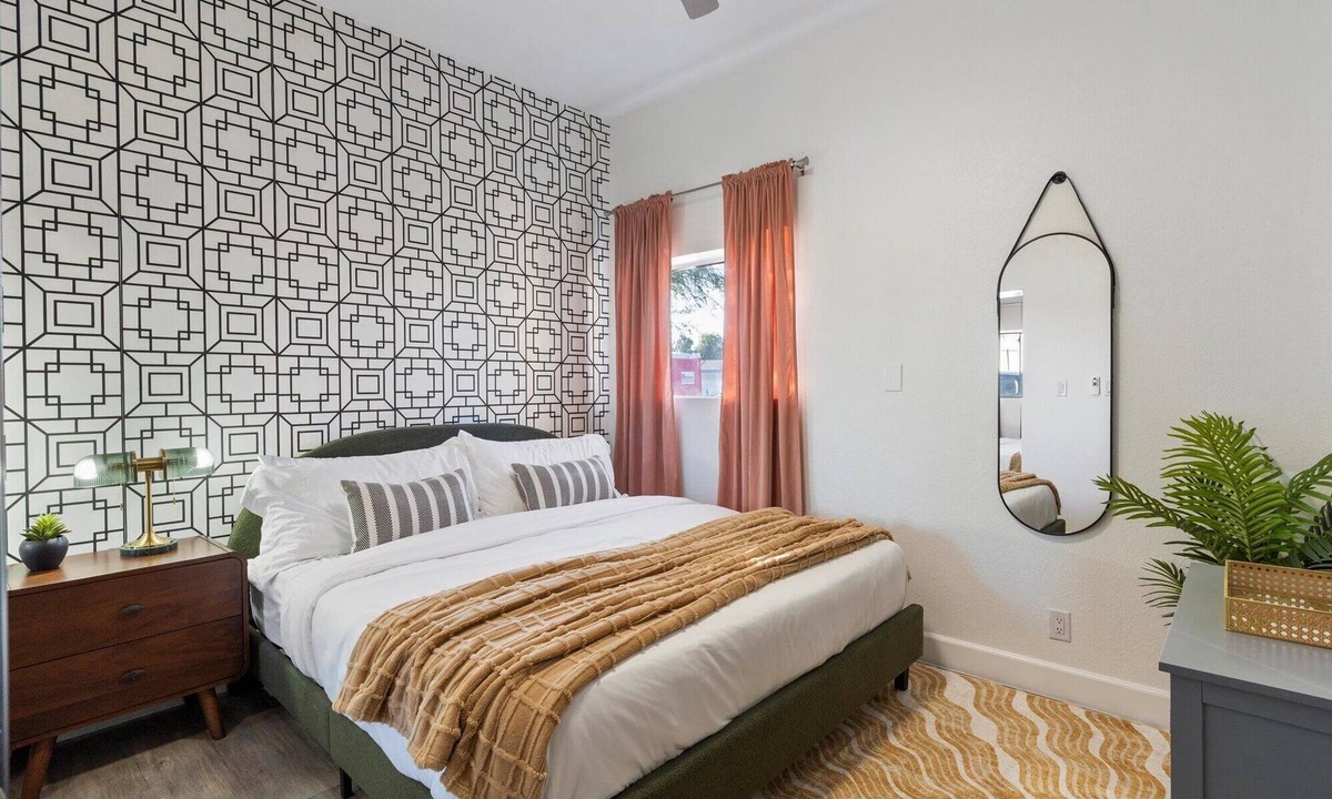 Cox Heights House | Route 66 Motor Lodge