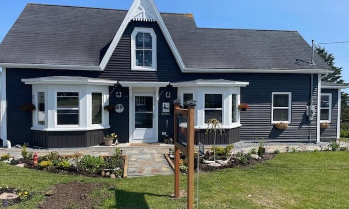 Shag Harbour Bed & Breakfast | Route3BnB