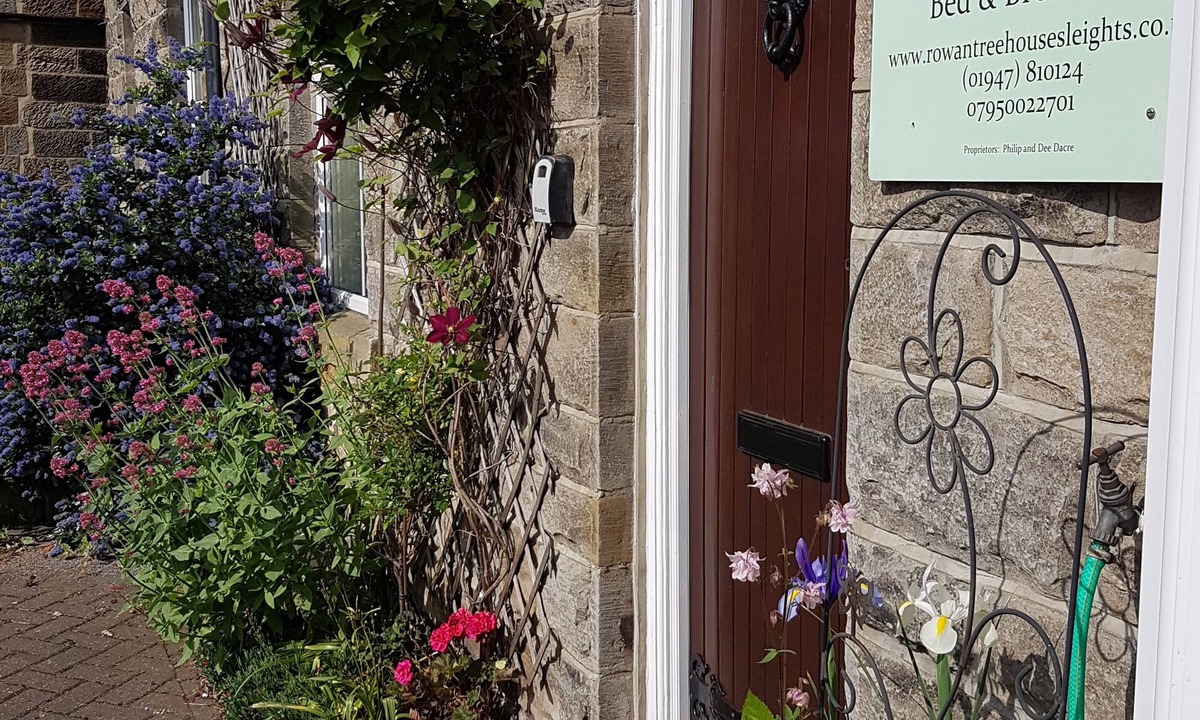 Aislaby Bed & Breakfast | Rowan Tree House B&B