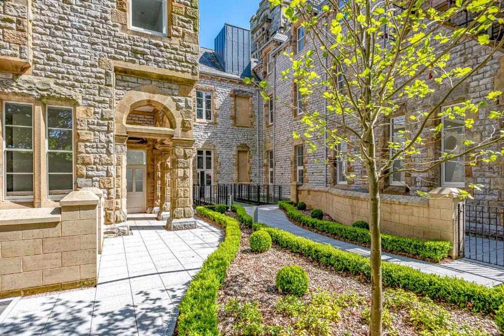 Newland Near Ulverston House | Rowley House at Stone Cross Mansion