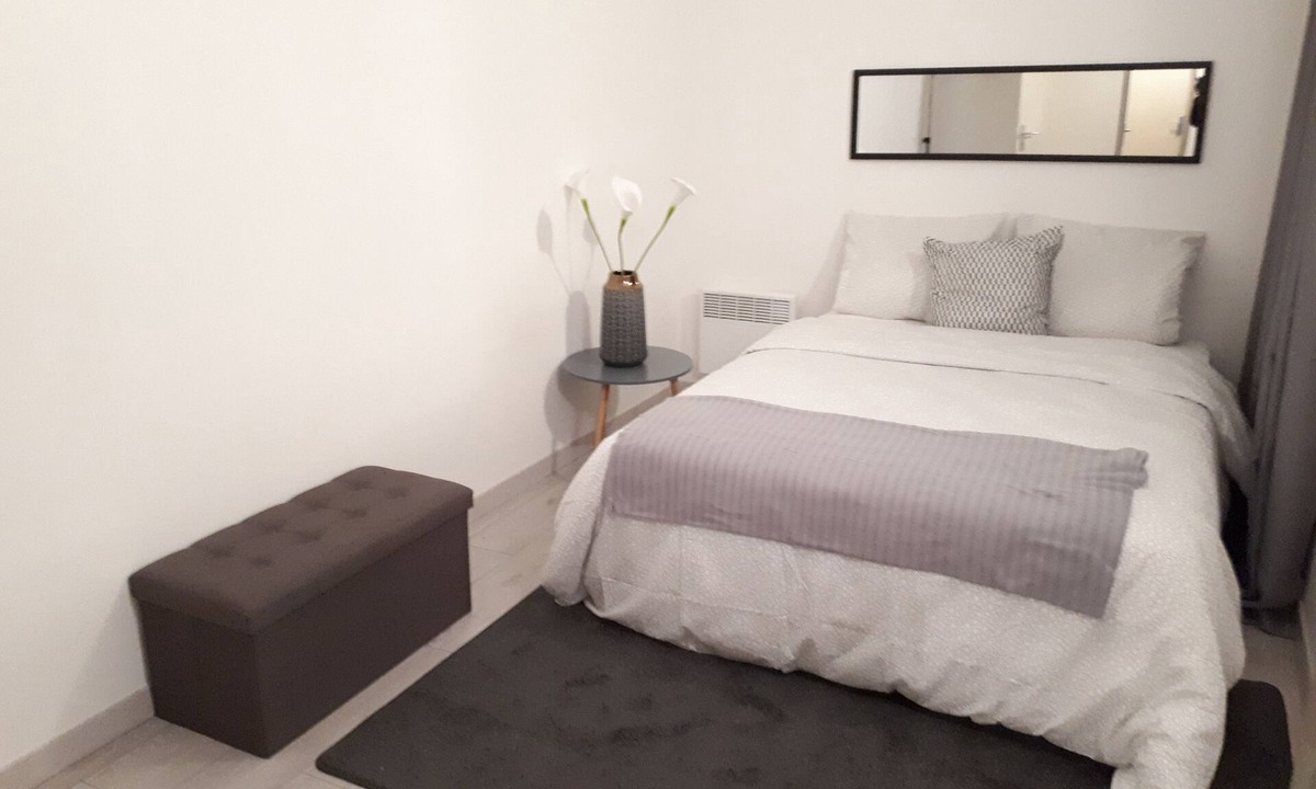 Chateau-Thierry Apartment | ROYAL APARTMENT COUESNON