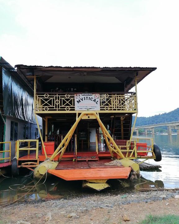 Temenggor Boat Rental | Royal Belum Mystical