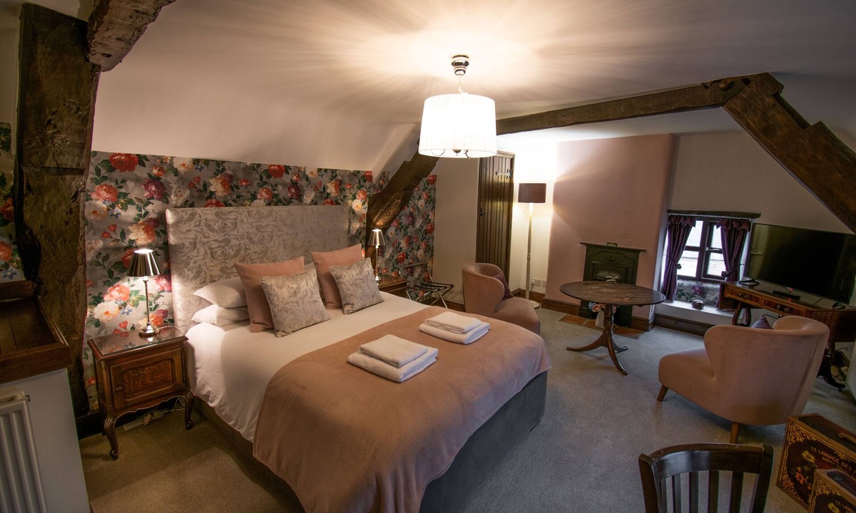 Cottingham Hotel | Royal George