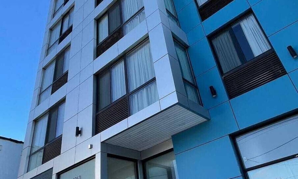 Baychester Hotel | Royal Hotel Bronx