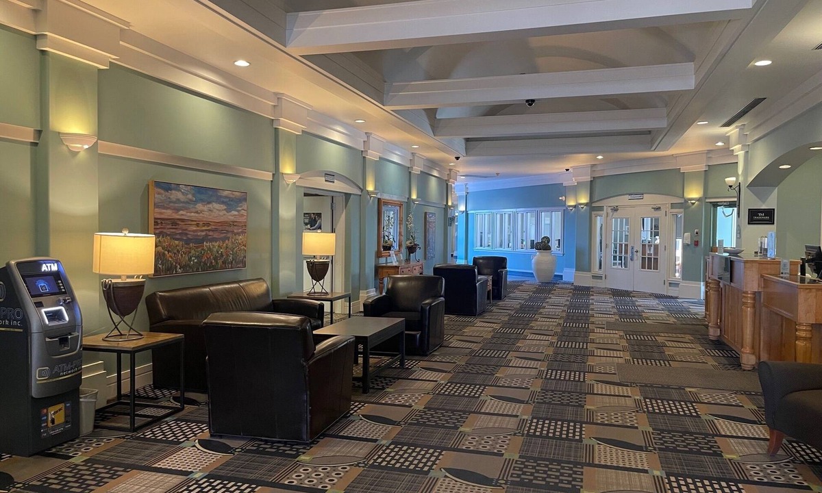 Regina Hotel | Royal Hotel Regina, Trademark Collection by Wyndham