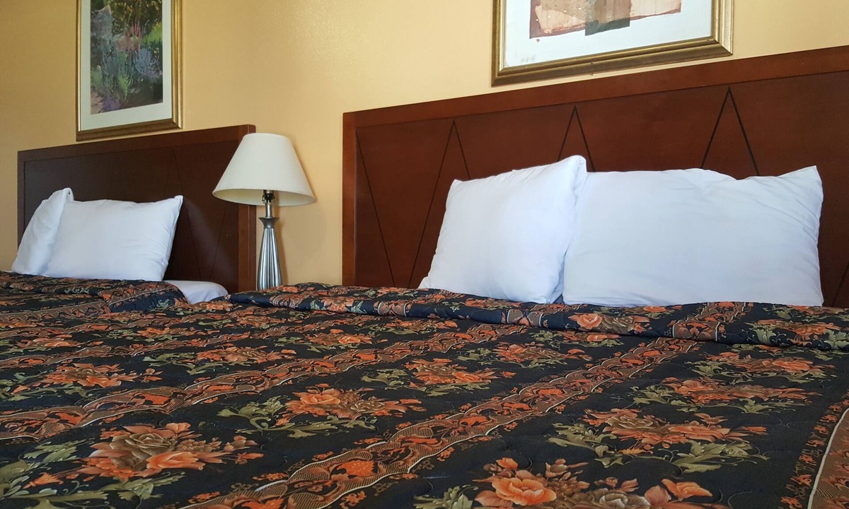 Eastside Hotel | Royal Inn Motel Long Beach