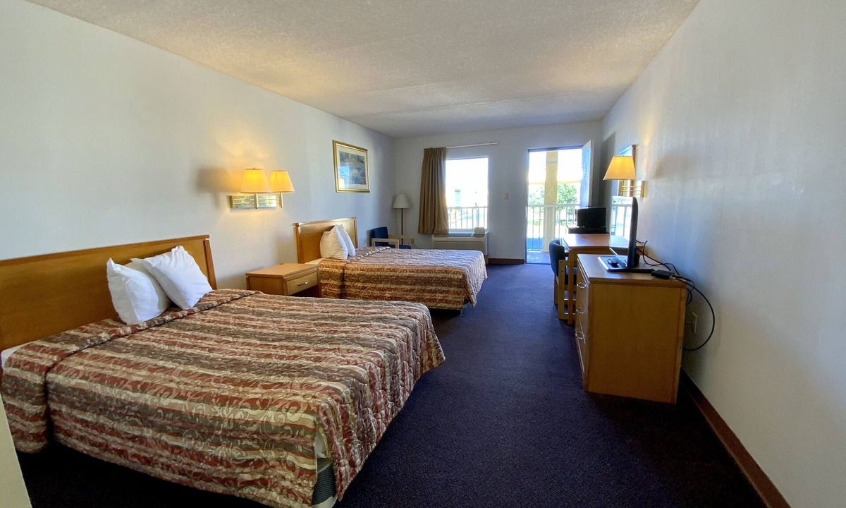 Alachua Hotel | Royal Inn