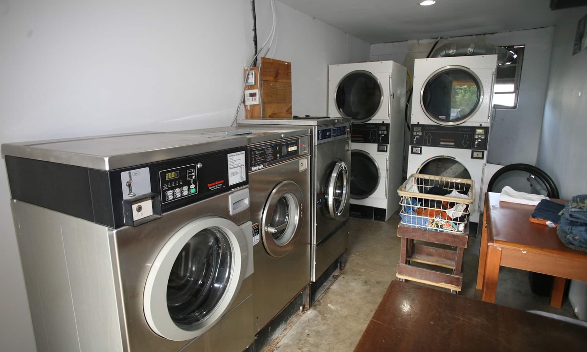 Victoria Hotel | Royal Inn