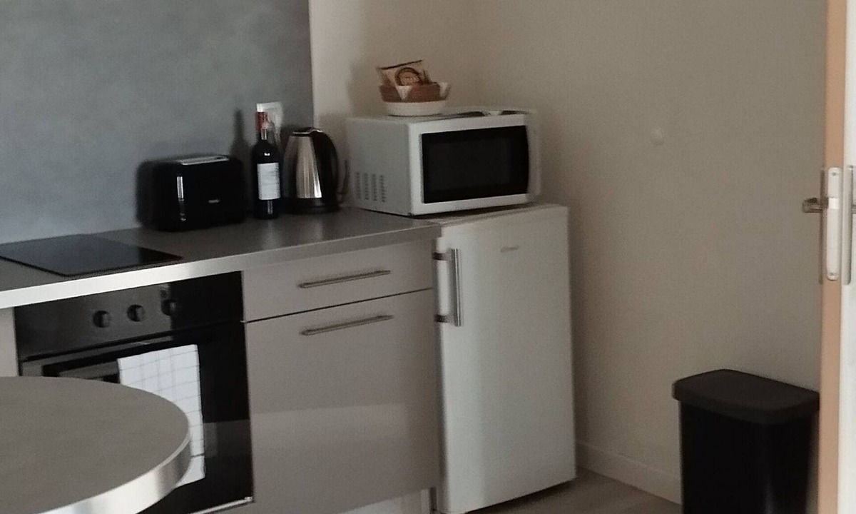 Saint-Amarin Apartment | Royal Suite, with Jacuzzi and 100% private pool table