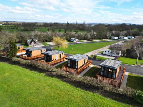 Croston Resort | Royal Umpire Caravan Park