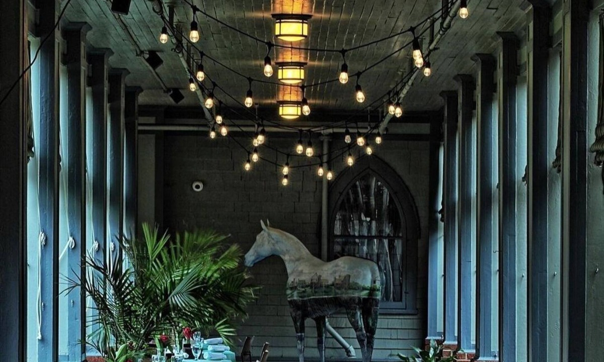 East Aurora Hotel | Roycroft Inn